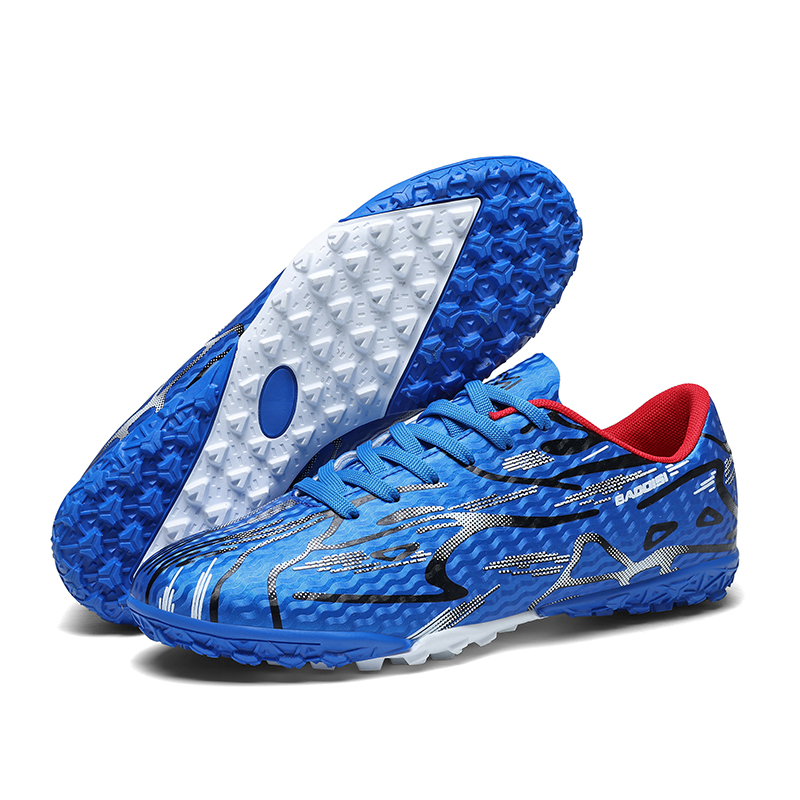 Chaussures de football TF à cr - Sports Equipment For Boys avis et prix